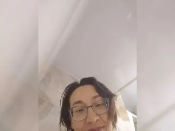 Jenis-1  live sex cam