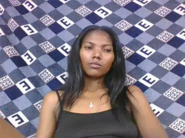 Lyah7a  live sex cam