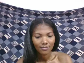 Lyah7a  live sex cam