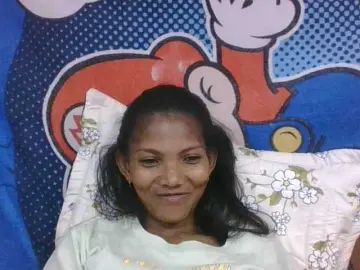 Lyah7a  live sex cam