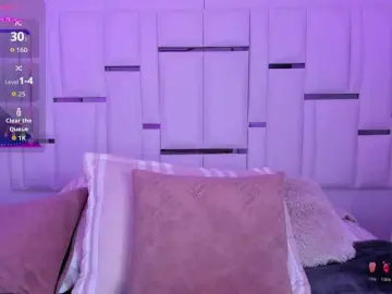 SophieeJacobs  live sex cam