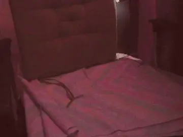 Belleblondx  live sex cam