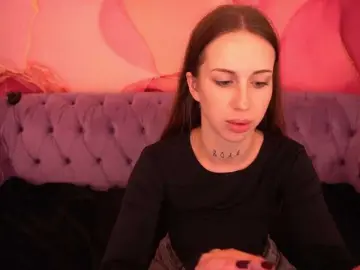 IsabelleDior  live sex cam