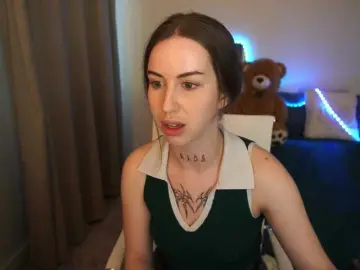 IsabelleDior  live sex cam