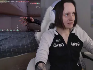LunaL0ve  live sex cam