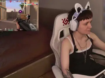 LunaL0ve  live sex cam