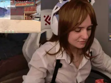 LunaL0ve  live sex cam