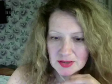 Arialust  live sex cam