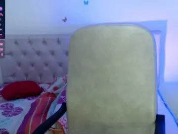 Stephanie-07  live sex cam