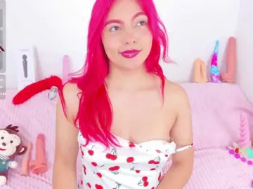 CloeeLovee  live sex cam