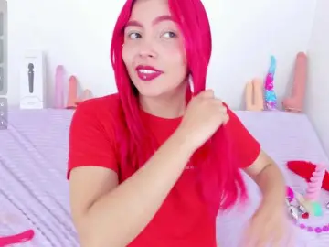 CloeeLovee  live sex cam