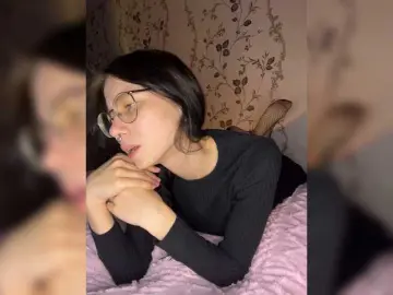 JennyDooley  live sex cam