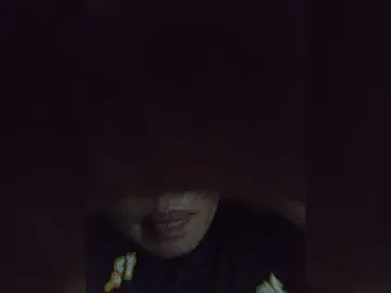 Lily351  live sex cam