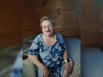 MilenaVelvet  live sex cam
