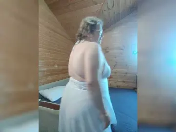 MilenaVelvet  live sex cam