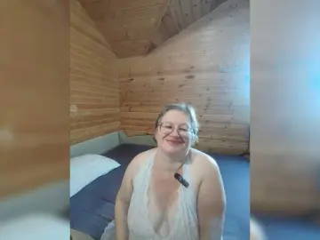 MilenaVelvet  live sex cam