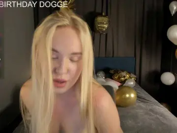 OliviaLivi  live sex cam
