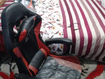 Sexyjustin202  live sex cam