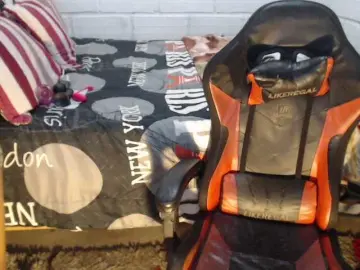 Sexyjustin202  live sex cam