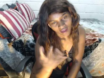 Sexyjustin202  live sex cam
