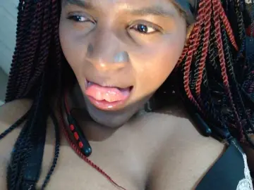 Sexyjustin202  live sex cam