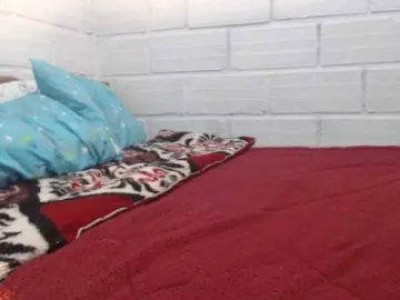 Sexyjustin202  live sex cam