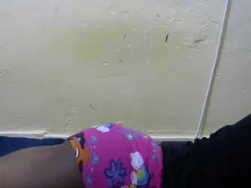 Sweetbarbie8  live sex cam