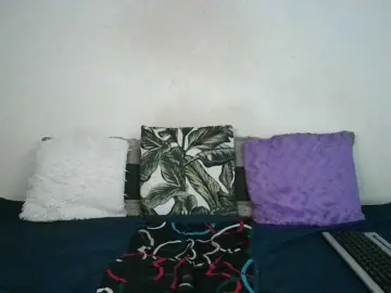 Thickqueenxxx  live sex cam