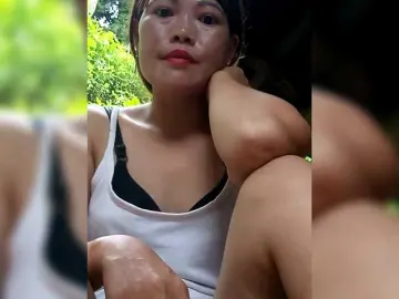 Melynaa  live sex cam