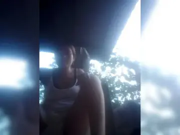 Melynaa  live sex cam