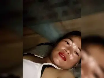Melynaa  live sex cam