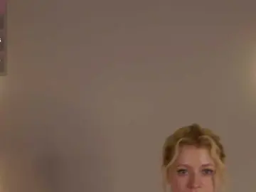 -mozaly-  live sex cam