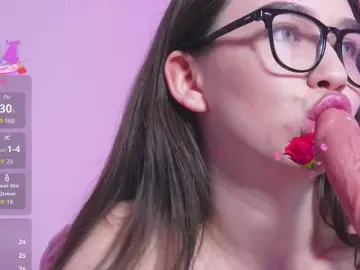 ArianaHotAriana  live sex cam