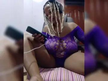 CandyLove  live sex cam