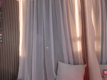 CarolineGrace  live sex cam