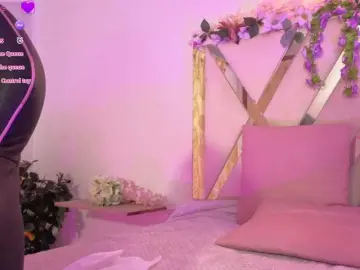 NEFTIS-TAY  live sex cam