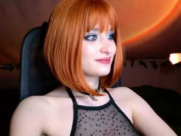 Lunelucy  live sex cam