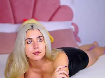 CindyMonroe  live sex cam