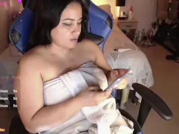LauraHo  live sex cam
