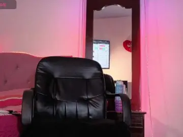 SEXY-NATASHA  live sex cam