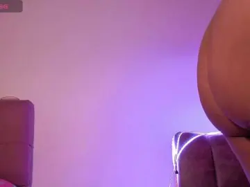 SEXY-NATASHA  live sex cam