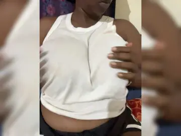 Steicylovee  live sex cam