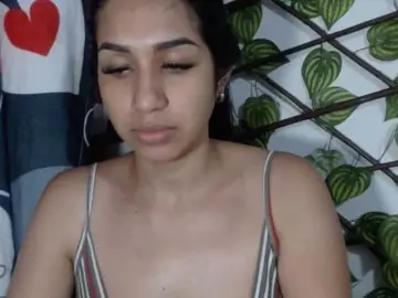 TUCHICA26  live sex cam