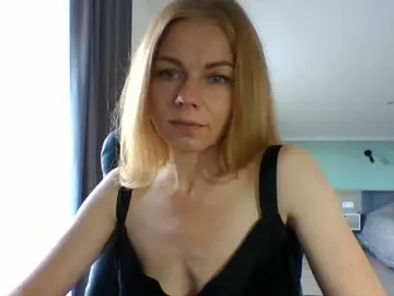 Tina45516  live sex cam