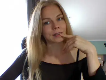 Tina45516  live sex cam