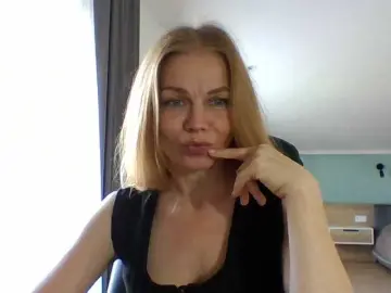 Tina45516  live sex cam