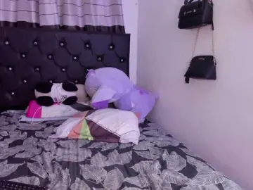 Ailen-aria  live sex cam