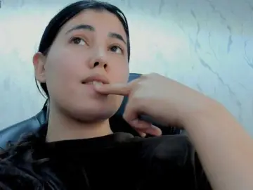 Diaralan  live sex cam