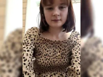 Margosha-foxxy  live sex cam