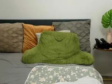1sweetasian  live sex cam